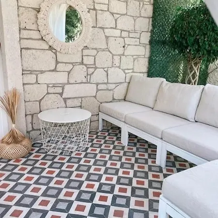 The One Alacati Кешме