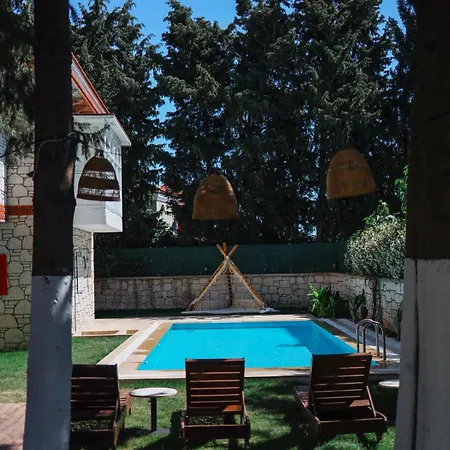 The One Alacati Bed and Breakfast