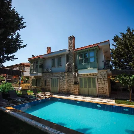The One Alacati Bed and Breakfast *