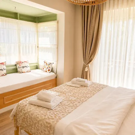 Bed and Breakfast The One Alacati *