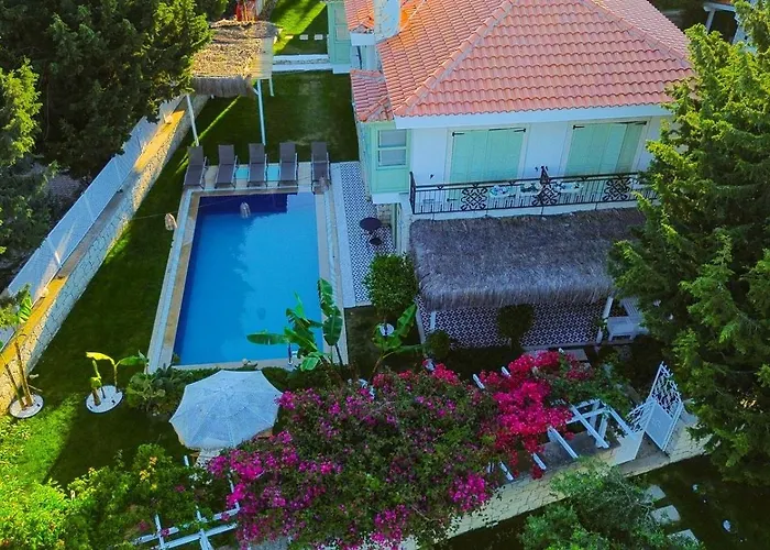 Alojamento de Acomodação e Pequeno-almoço The One Alacati *